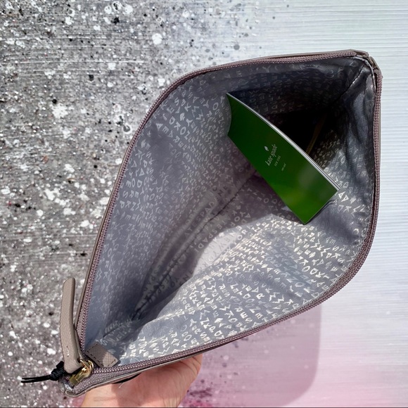 ✨ Kate Spade Gia Greta Court Clutch ✨ - Picture 3 of 8